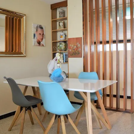 T2 Avec Terrasse Sud, Climatisé, à Proximité - - Fr-1-251-295