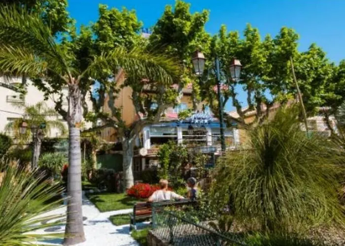 Lejlighed T2 Avec Terrasse Sud, Climatise, A Proximite - - Fr-1-251-295 Le Lavandou