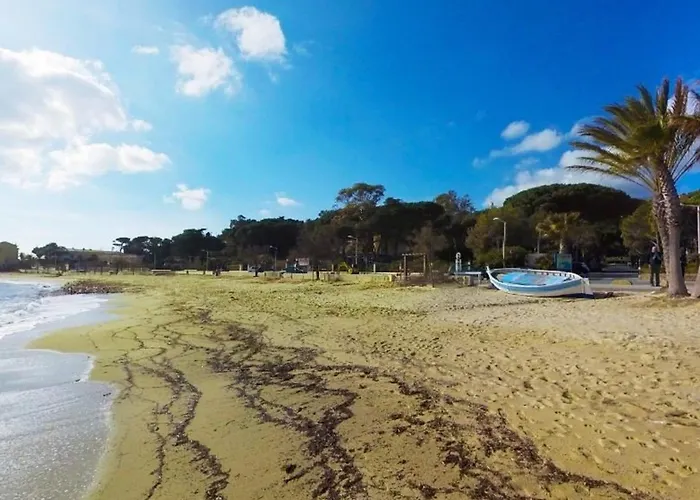 Lejlighed T2 Avec Terrasse Sud, Climatise, A Proximite - - Fr-1-251-295 *